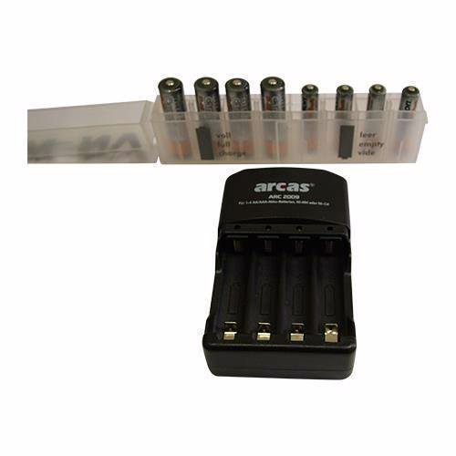 Batteri oplader med 8 stk batterier (4 AA - 4 AAA)